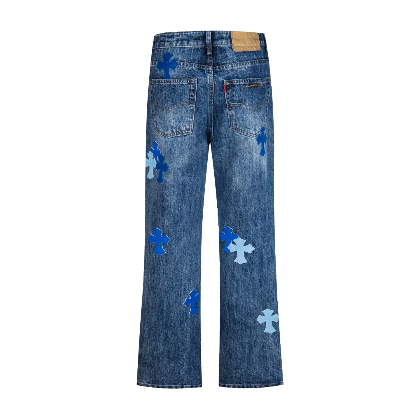 P260 Chrome Hearts Miami Limited Pants Blue Leather Cross Couple Jeans are a hot trend this season and are sought after by countless celebrities and fashionistas. The neat details of the cutting process add color to the playful fashion! The neat and meticulous design, and the well-fitting structure is unique. The upper body not only has outstanding recognition, but also looks younger and younger. A style with the ultimate wearing meaning and performance, gorgeous color matching, and the craftsmanship of this style is also extremely extraordinary. After the finished product is washed, it is disassembled and hand-made with sheepskin cross leather and then spliced ​​together to complete. The whole piece has too many craftsmanship to describe. It is decorated with patchwork cross flowers and high-waisted washed jeans! ! Absolutely high-end luxury product, a god-level single product, a super popular product, made by top heavy industry, a magic weapon that cannot be missed to hit the streets. Style number: 1832 Size: 28 30 32 34 36 Color: blue